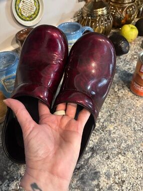 Dansko Wine Red Leather Slip-On Clogs size Eu-38